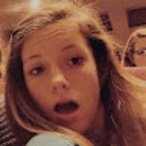 Meet your Posher, Caroline elizabeth